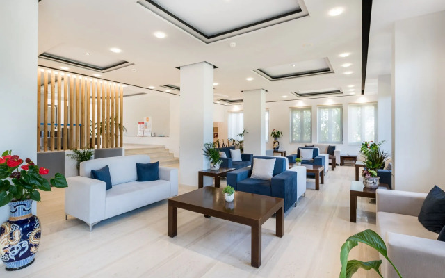 Crystal Beach Hotel