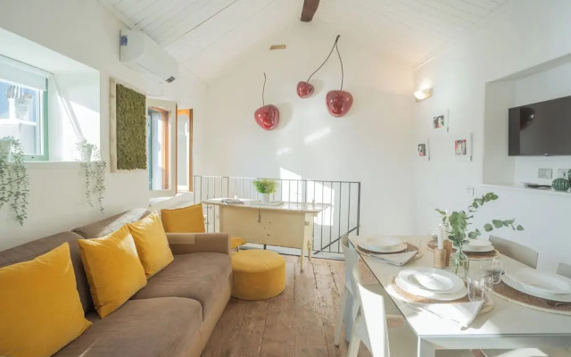 The Green Nest by Lake Como by Rent all Como