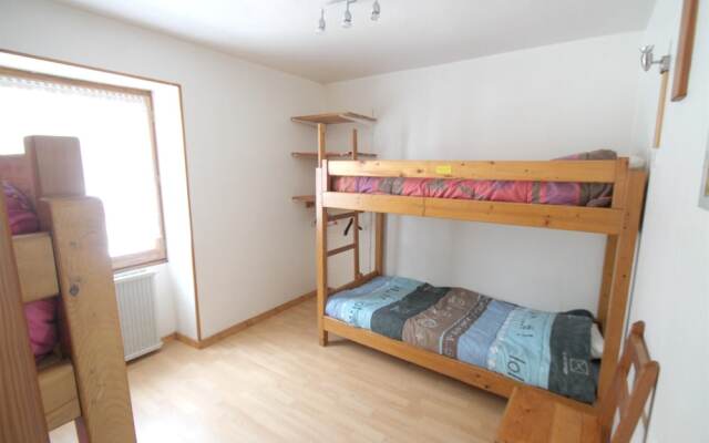 Apartment With 2 Bedrooms in Arvieux, With Wonderful Mountain View, En