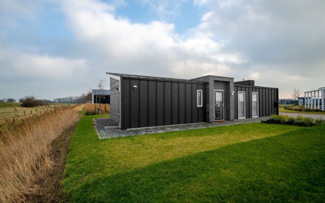Modern, High-quality Chalet With Wifi Near the Oosterschelde