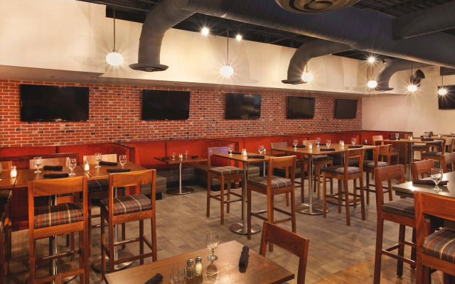 Four Points by Sheraton Cleveland Airport