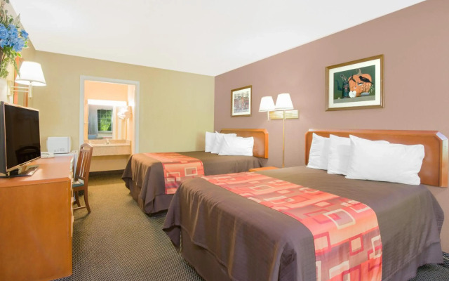 Travelodge by Wyndham Mansfield