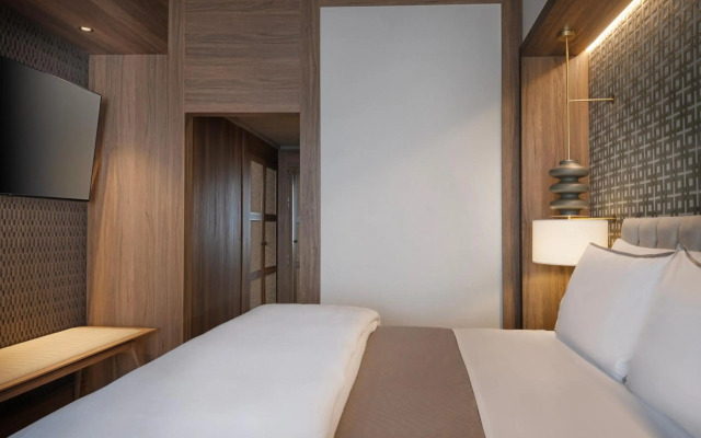 The Westin Madrid Cuzco
