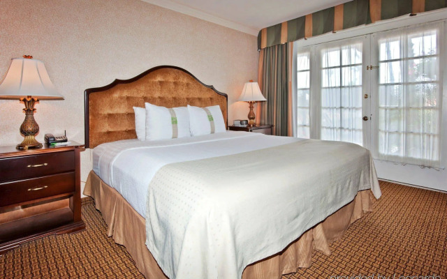 Holiday Inn Laguna Beach