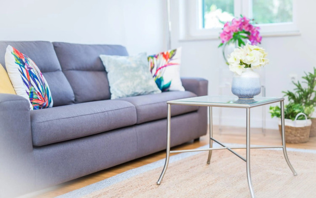 Franco’s spacious residence - great location