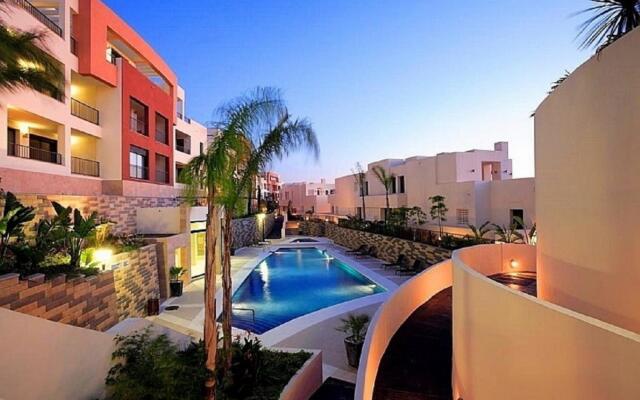 370766 - Luxurious Penthouse With Spa Area