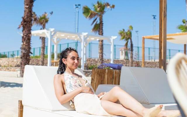 Aqua Sidi Heneish by Alma