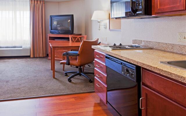 Candlewood Suites Ft. Lauderdale Airport/Cruise by IHG