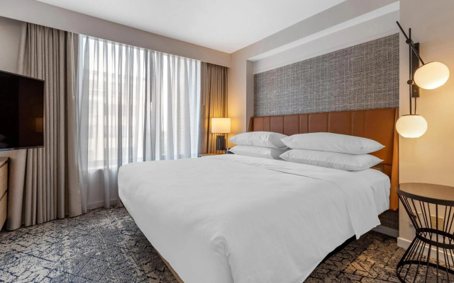 Sheraton Suites Old Town Alexandria