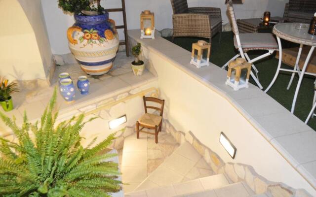 V&V Suite & Breakfast