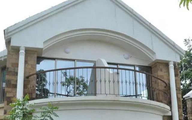 Silverador Resort Club