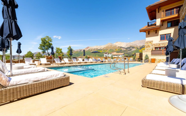 Madeline Hotel & Residences, Auberge Resorts Collection