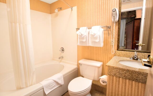 Grand Plaza Hotel Branson