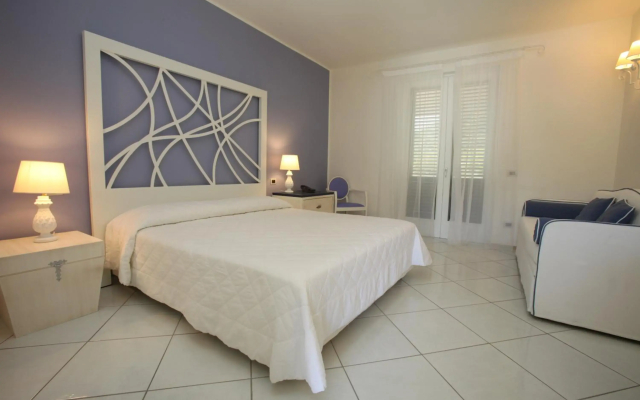 Hotel Mea - Aeolian Charme