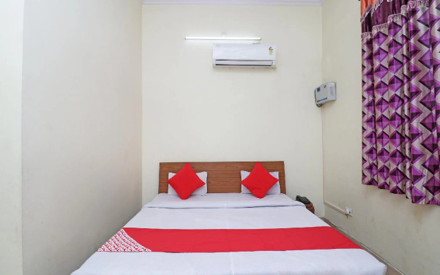 OYO 9451 Hotel Prem Ratna