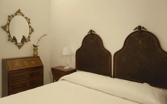 Demetra Rooms
