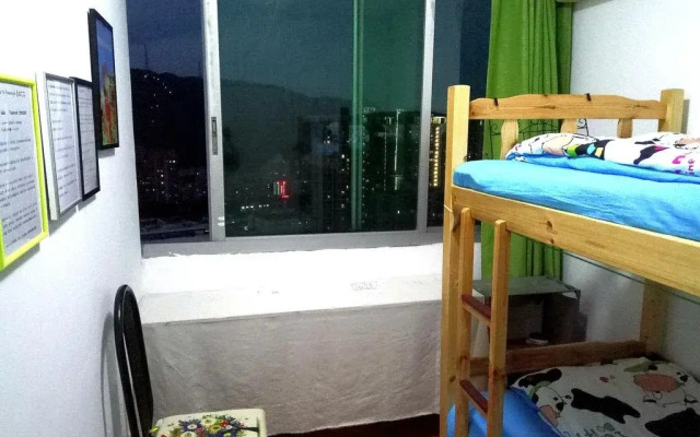 Zhuhai Chuntian Huahua Youth Hostel