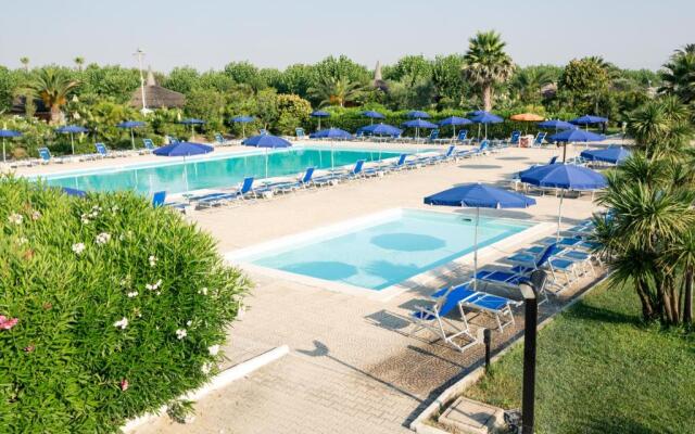 African Beach Villaggio Residence Hotel