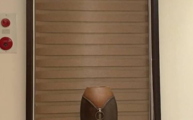 Lantan Moonlight Hotel