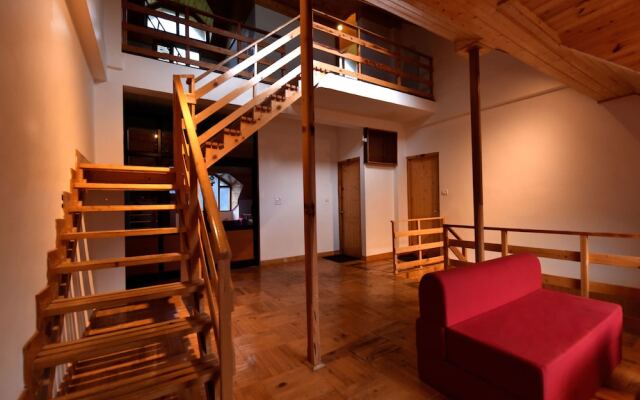 OYO 11677 Hidden Heaven Cottage