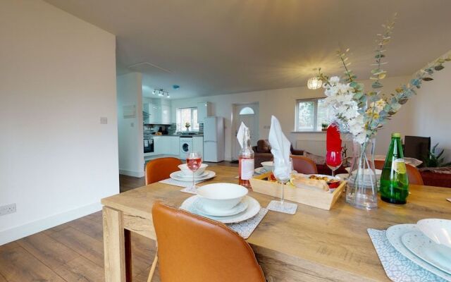 Green View Lodge