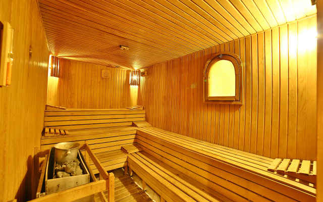 Grand Anka Hotel