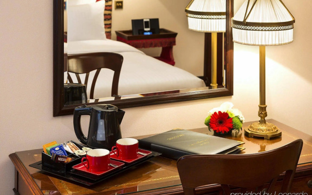 Hotel Barsey by Warwick