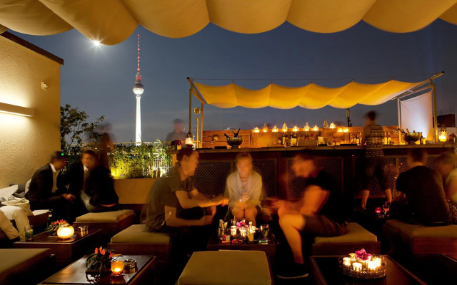 Amano Rooms & Apartments