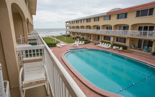 Win-San C-208 - 2 Br Condo