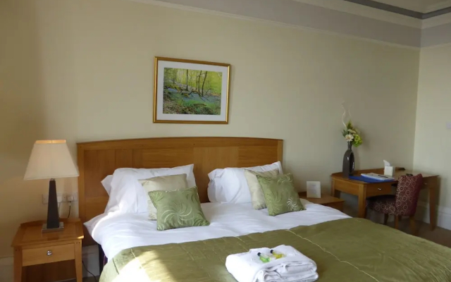 Bailey Ground Lodge