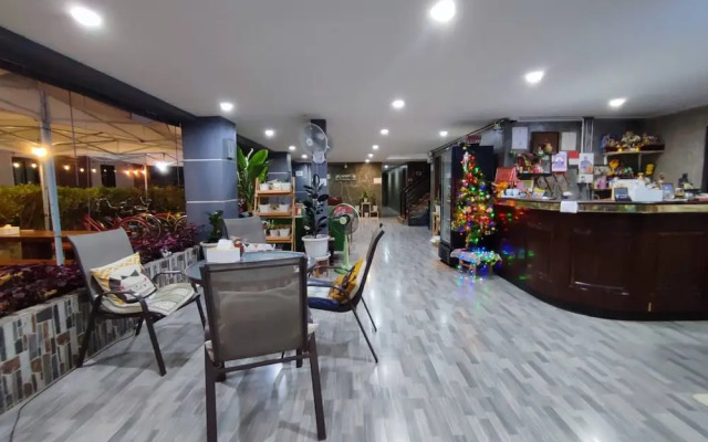 Ban Kaeng Resort