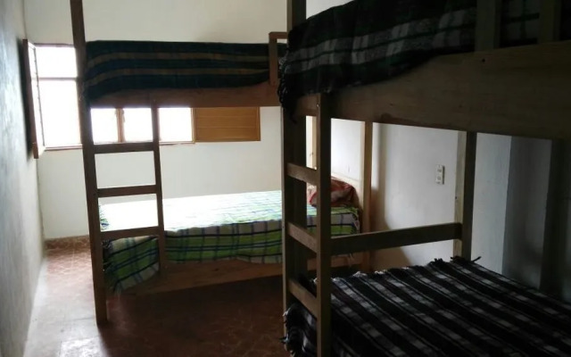 Mochileros Eco Hostal - Hostel