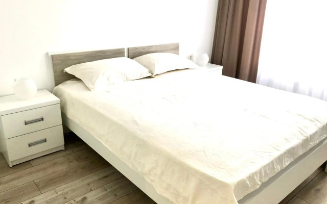 VIP Apartment in a new building in the center