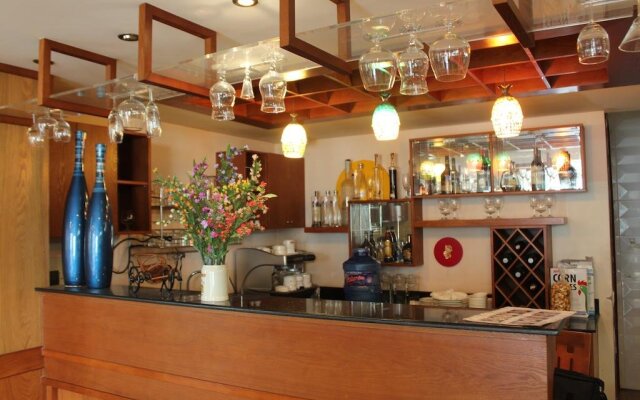 Bizu Hotel Sky Garden - Phu My Hung District 7