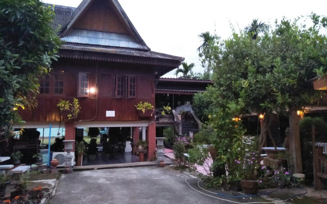 Oui Kaew Homestay