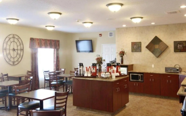 GrandStay Residential Suites Hotel