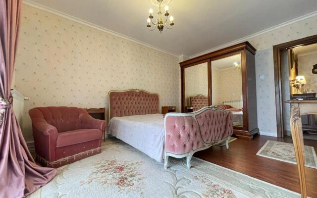 Apartament Boem în Inima Oraşului Craiova