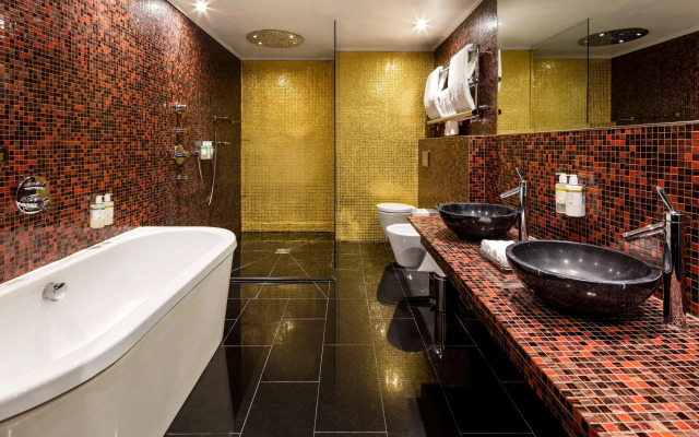 The May Fair, A Radisson Collection Hotel, Mayfair London