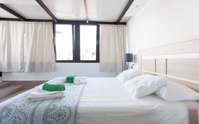 Apartamentos El Callao II