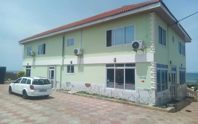 Nana Swiss House