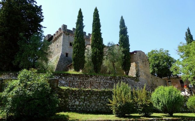 Vintage Castle in Monteriggioni Tuscany near Forest
