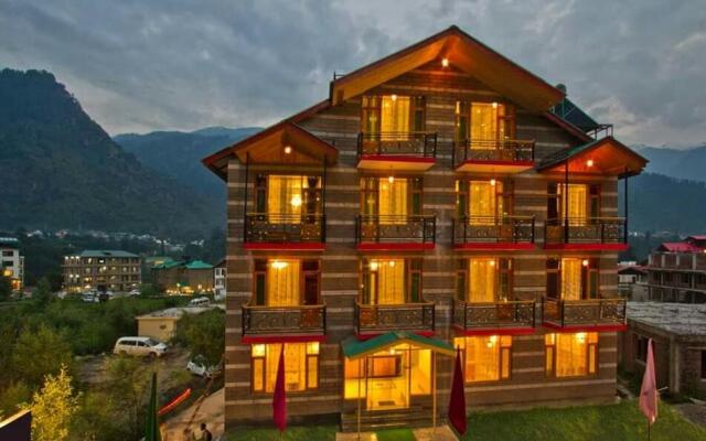 Goroomgo Mountain Green Villa Manali