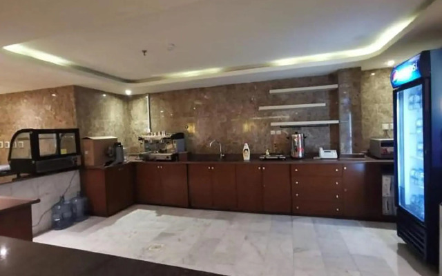 Ozone hotel