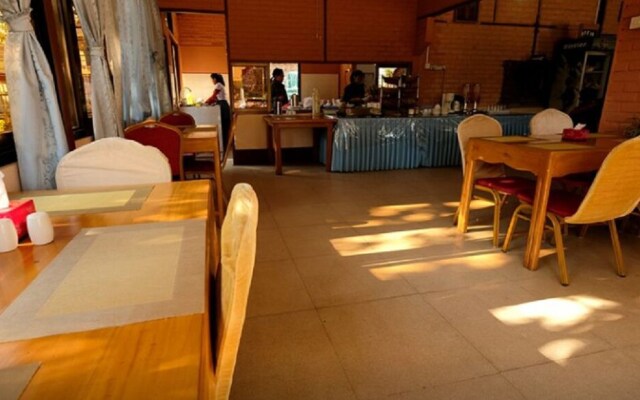 Wun Tawp Garden Hotel