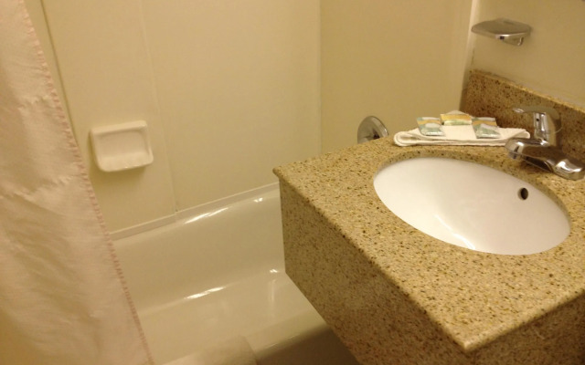 Budget Inn Falls Church