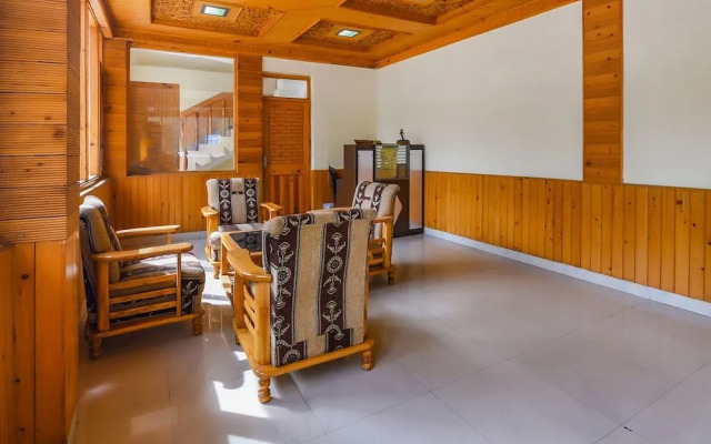 OYO 23371 Solang Holiday Inn