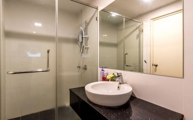 JK Maritime Luxury Suite