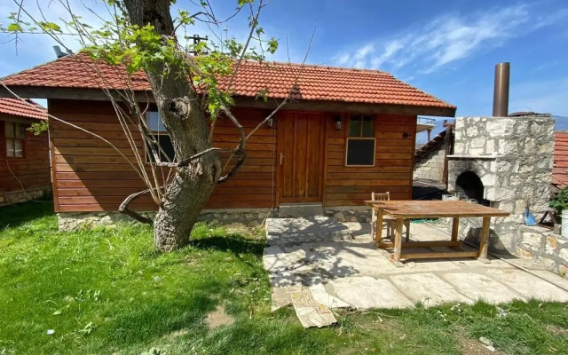 Demre Sahildeki Ev Bungalov