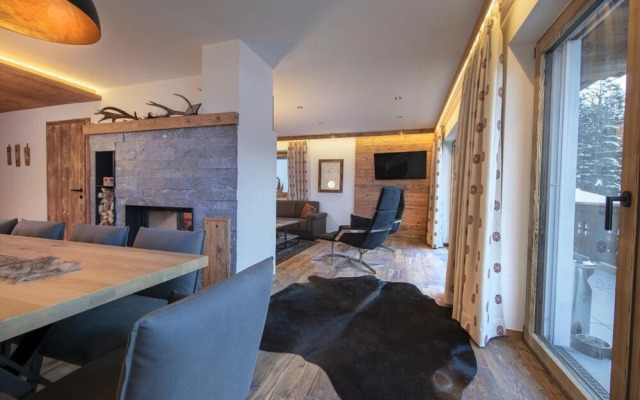 Splendid Chalet in Neukirchen near Wildkogel Ski Arena
