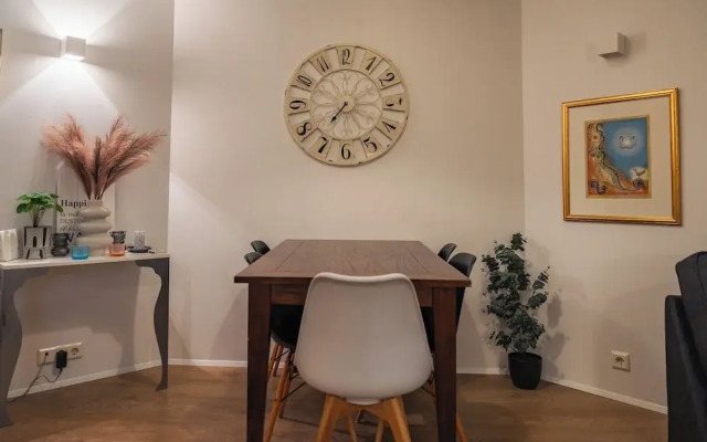 Hafnarstræti 100, Downtown Apartment